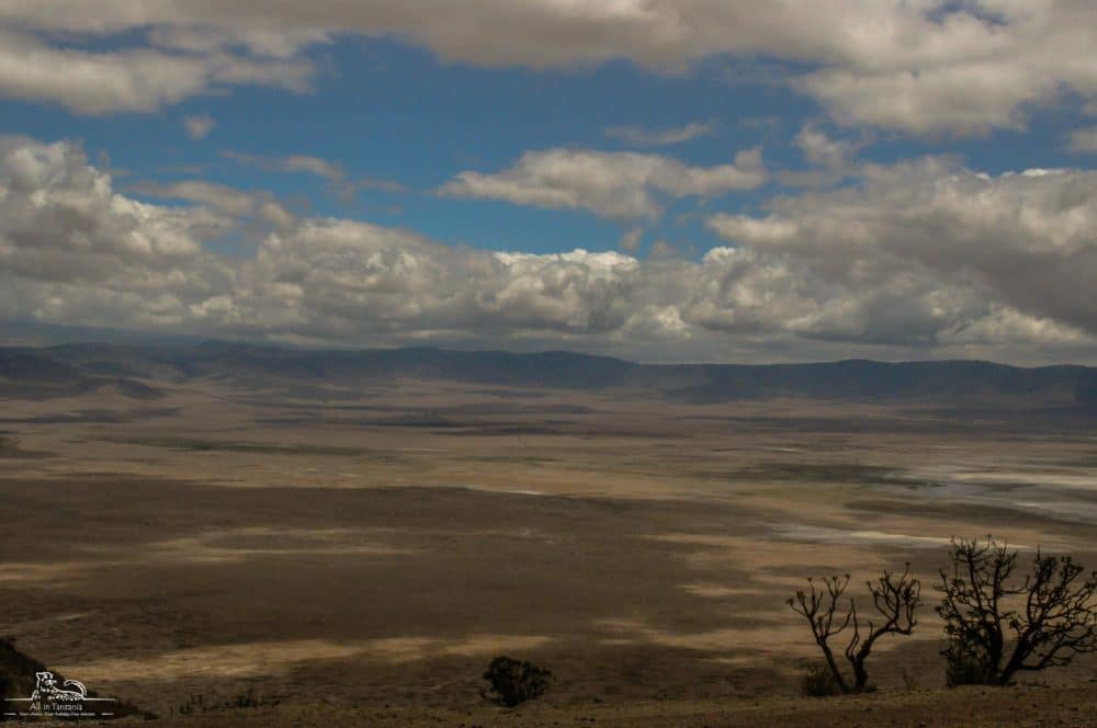 Wonders of the world Ngorongoro crater